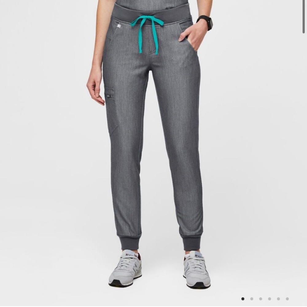 FIGS Scrubs Graphite Zamora Jogger Pant